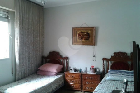 Casa à venda com 3 quartos, sendo 1 suíte, em Tucuruvi, São Paulo, SP