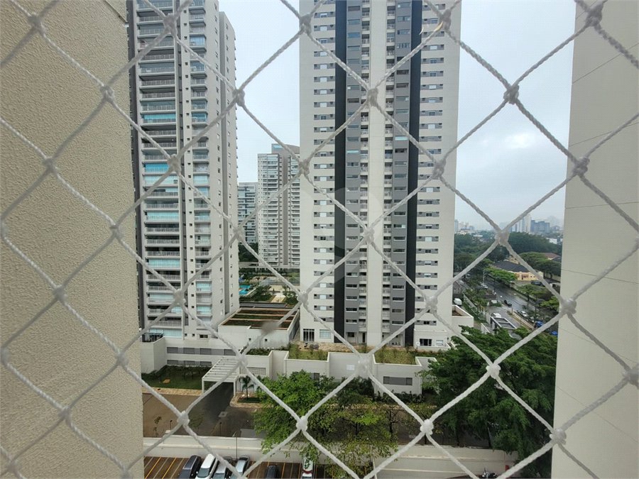 Apartamento para alugar com 2 quartos em Vila Anastácio, São Paulo, SP