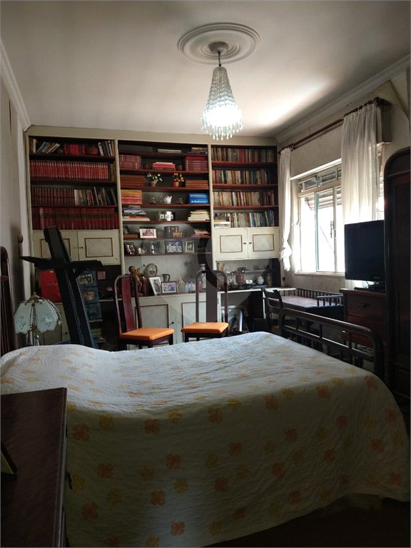 Sobrado à venda com 4 quartos em Sumaré, São Paulo, SP