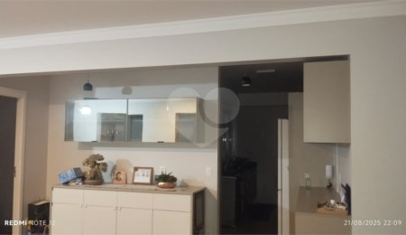 Apartamento à venda ou para alugar com 3 suítes em Vila Anastácio, São Paulo, SP
