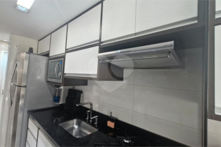 Apartamento à venda com 3 quartos, sendo 1 suíte, em Jardim das Vertentes, São Paulo, SP