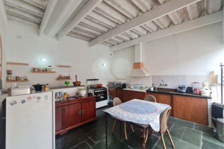 Casa Térrea à venda com 4 suítes em Interlagos, São Paulo, SP