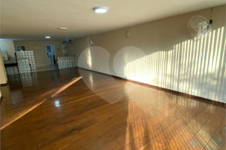 Apartamento à venda com 1 quarto em Tatuapé, São Paulo, SP