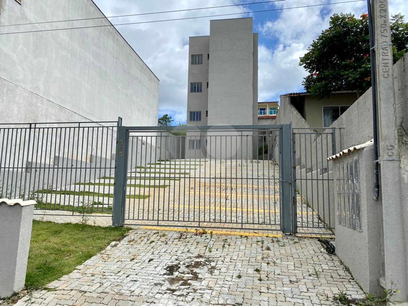 Apartamento à venda com 2 quartos em Vila Suissa, Mogi das Cruzes, SP
