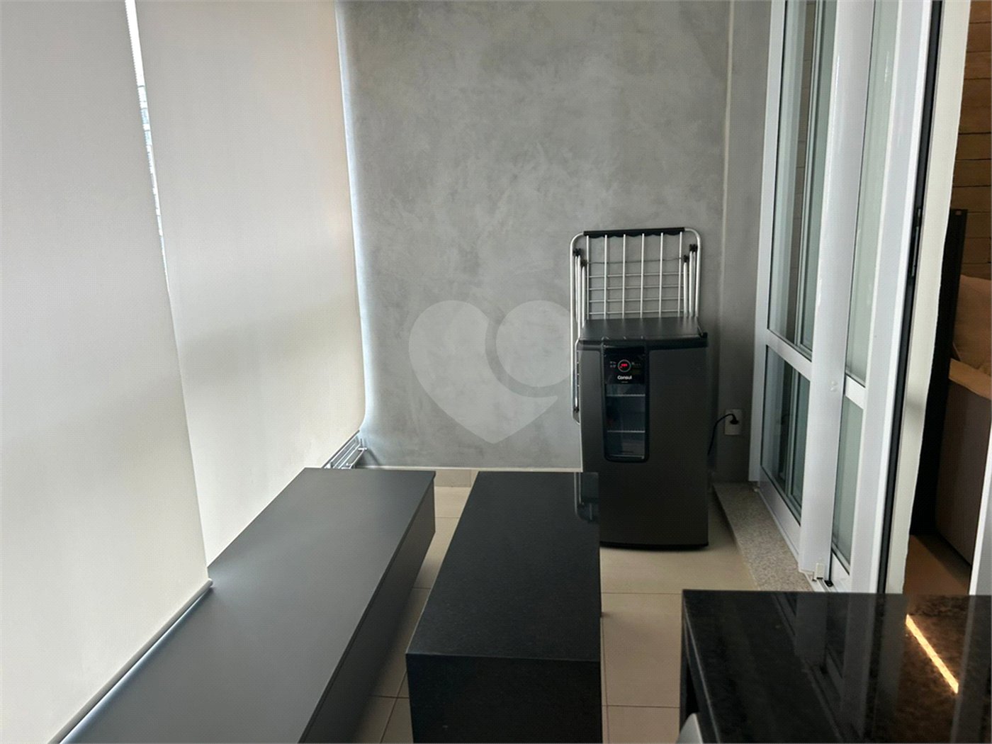 APARTAMENTO MOBILIADO NO CAMPO BELO