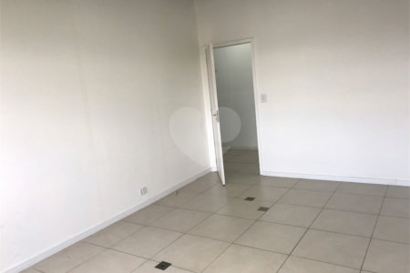 Sala para alugar em Vila Pirajussara, São Paulo, SP