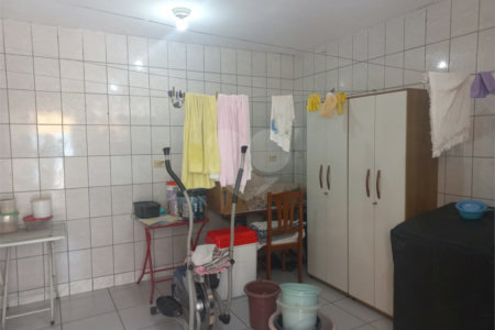 Casa Térrea à venda com 1 quarto em Jardim Peri, São Paulo, SP