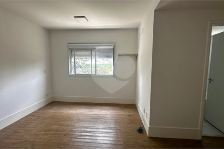 Apartamento à venda com 3 suítes em Vila Leopoldina, São Paulo, SP