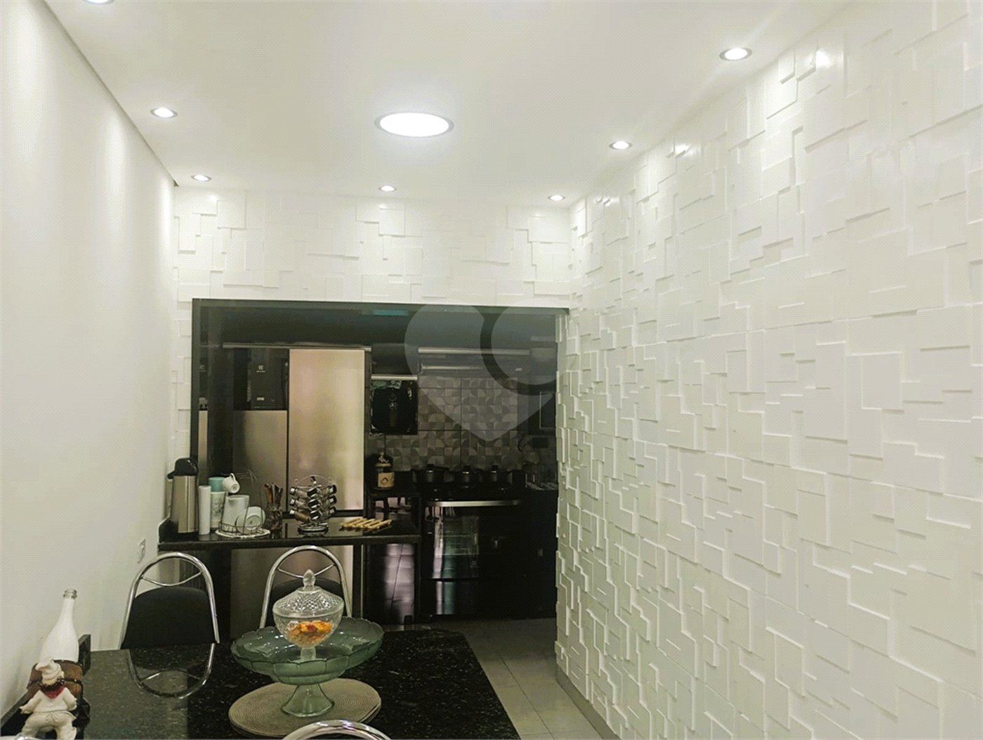 Casa à venda com 3 quartos, sendo 1 suíte, em Wanel Ville, Sorocaba, SP