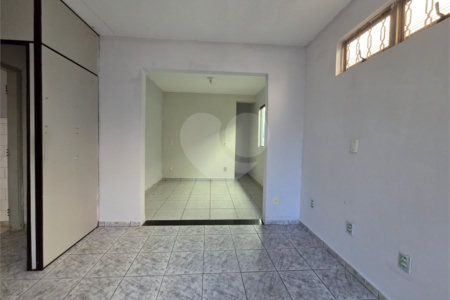 Casa à venda com 2 quartos, sendo 1 suíte, em Jardim Sandra, Sorocaba, SP