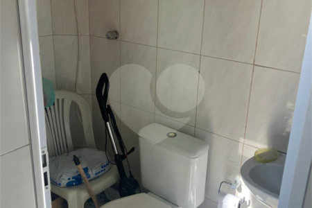 Sobrado à venda com 5 quartos, sendo 4 suítes,  em Vila Aurora (zona Norte), São Paulo, SP
