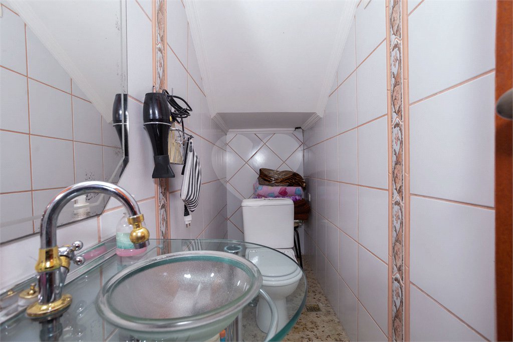 Casa à venda com 3 quartos, sendo 1 suíte, em Jardim Santa Clara, Guarulhos, SP