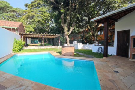 Terreno à venda com 1 suíte em Interlagos, São Paulo, SP