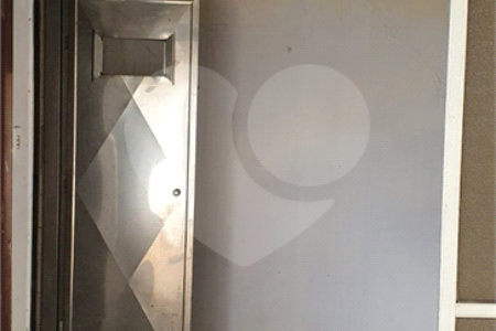 Sobrado à venda com 3 quartos em Várzea da Barra Funda, São Paulo, SP