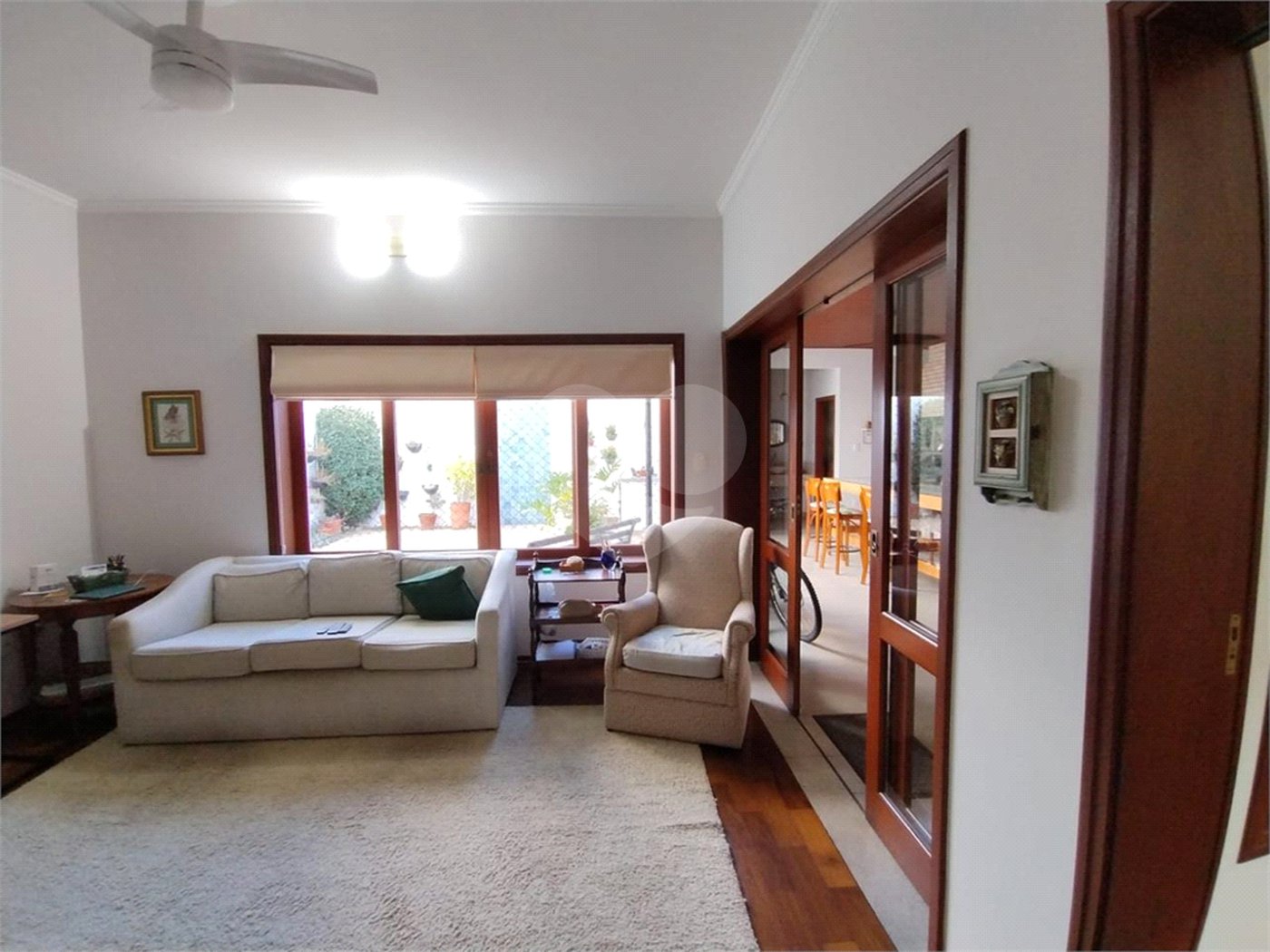Casa à venda ou para alugar com 3 suítes em Jardim Itália, Itapetininga, SP