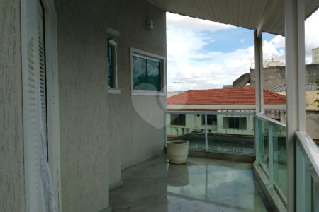 Casa à venda com 4 quartos, sendo 3 suítes, em Jardim Japão, São Paulo, SP