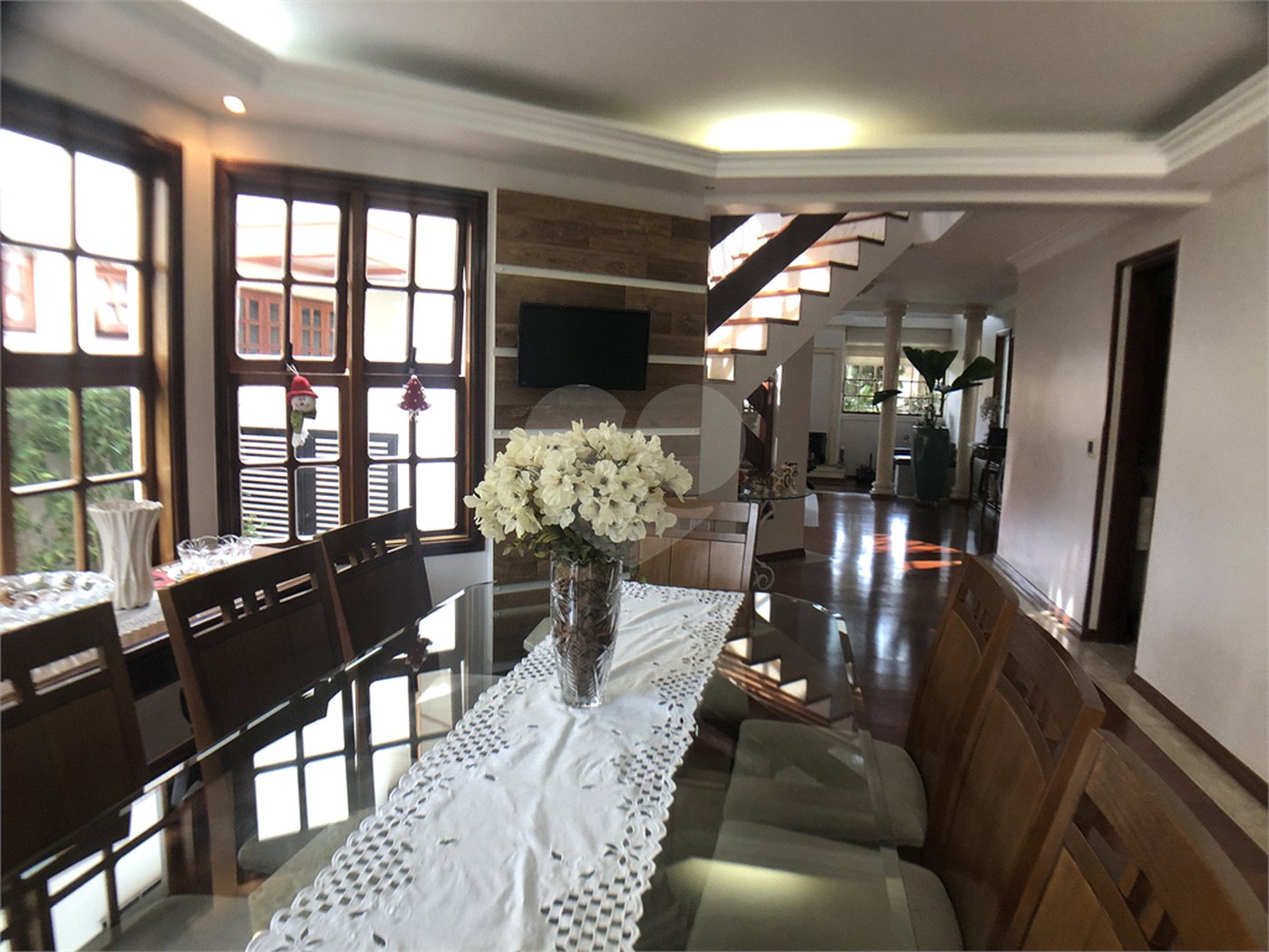 Casa à venda com 4 suítes no condomínio Residencial Floresta, São Paulo - SP