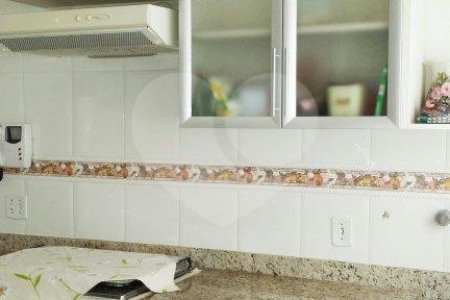 Sobrado à venda com 3 quartos, sendo 2 suítes, em Jardim Marajoara, São Paulo, SP
