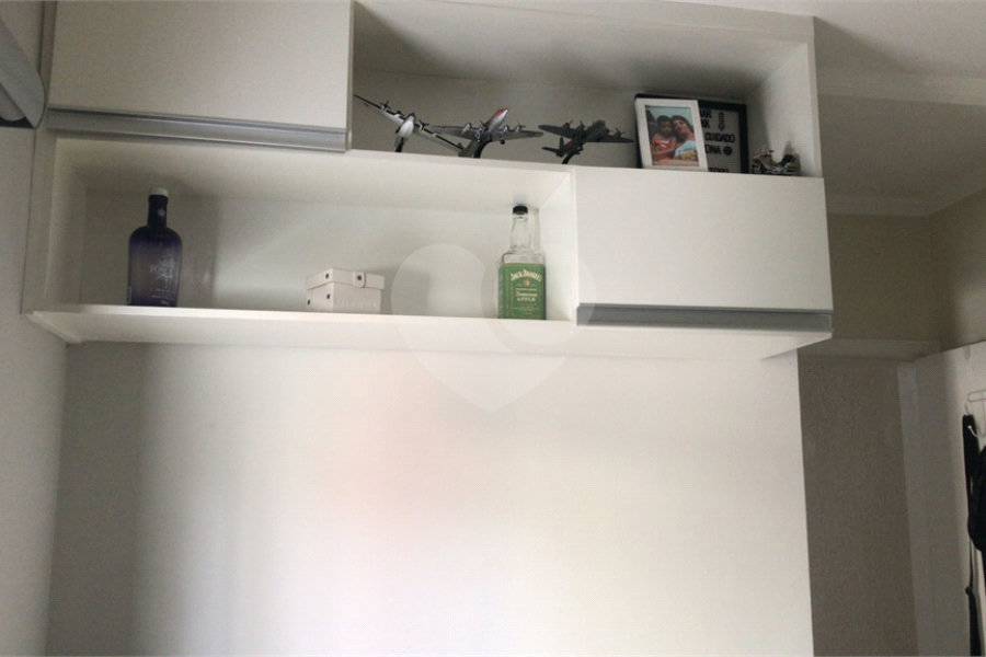 Casa à venda com 3 quartos, sendo 1 suíte,  no condomínio Felipe, São Paulo - SP