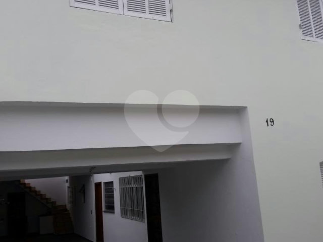 Sobrado à venda com 4 quartos em Vila Guilherme, São Paulo, SP