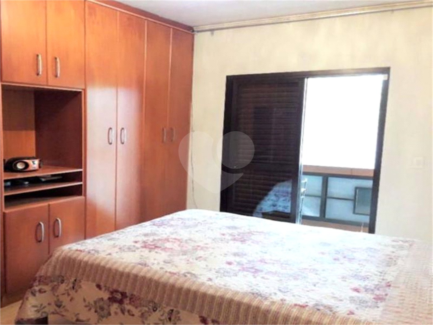 Sobrado à venda com 4 quartos, sendo 2 suítes,  em Jabaquara, São Paulo, SP