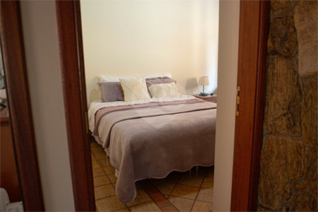 Sítio à venda com 4 quartos, sendo 2 suítes, em Jardim Guaçu, São Roque, SP