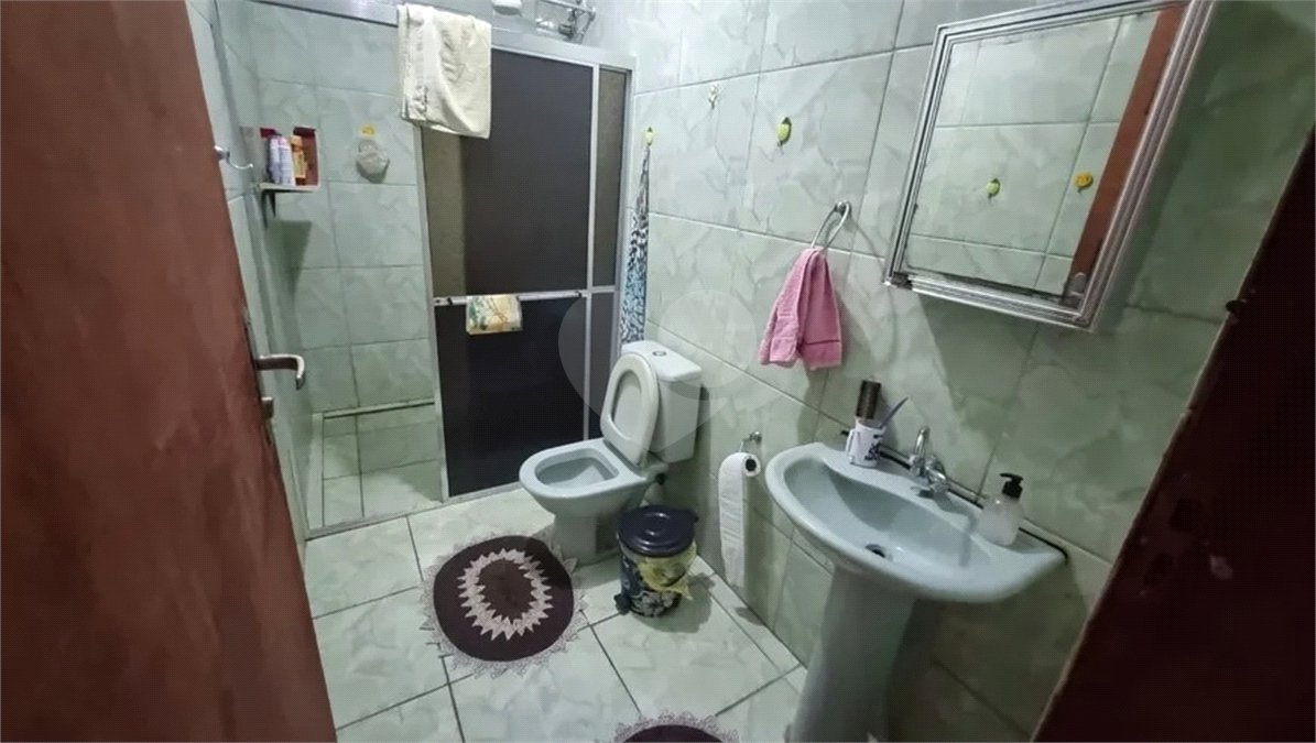 Casa à venda com 3 quartos em Residencial Azulville II, Matão, SP