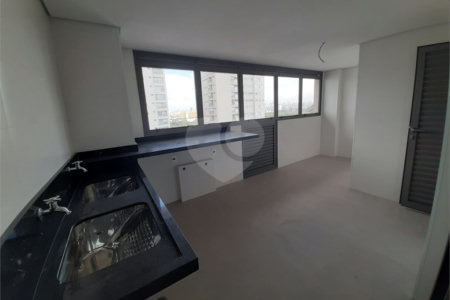 Apartamento à venda com 4 suítes em Santana, São Paulo, SP
