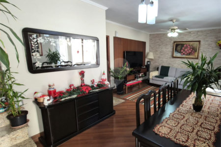 Casa à venda com 3 quartos, sendo 1 suíte, no condomínio Indefinido_ernani Pinto_439, São Paulo - SP