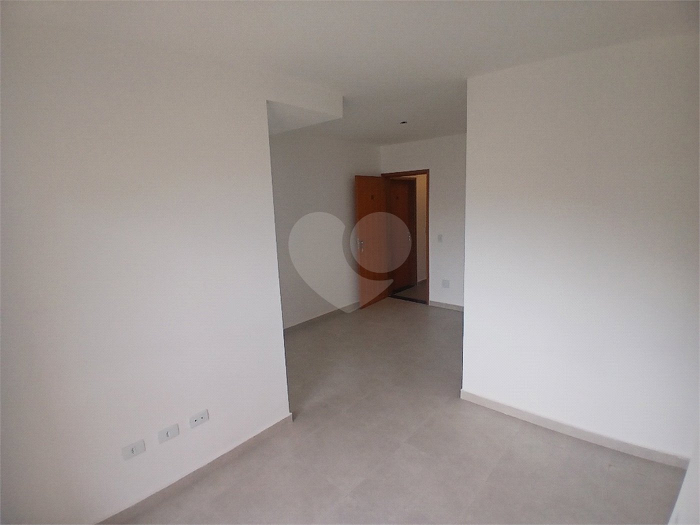 Casa à venda com 1 quarto no condomínio Sintra, São Paulo - SP