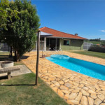Casa em condomínio à venda ou para alugar com 3 quartos, sendo 1 suíte, em Village da Serra, Araçoiaba da Serra, SP
