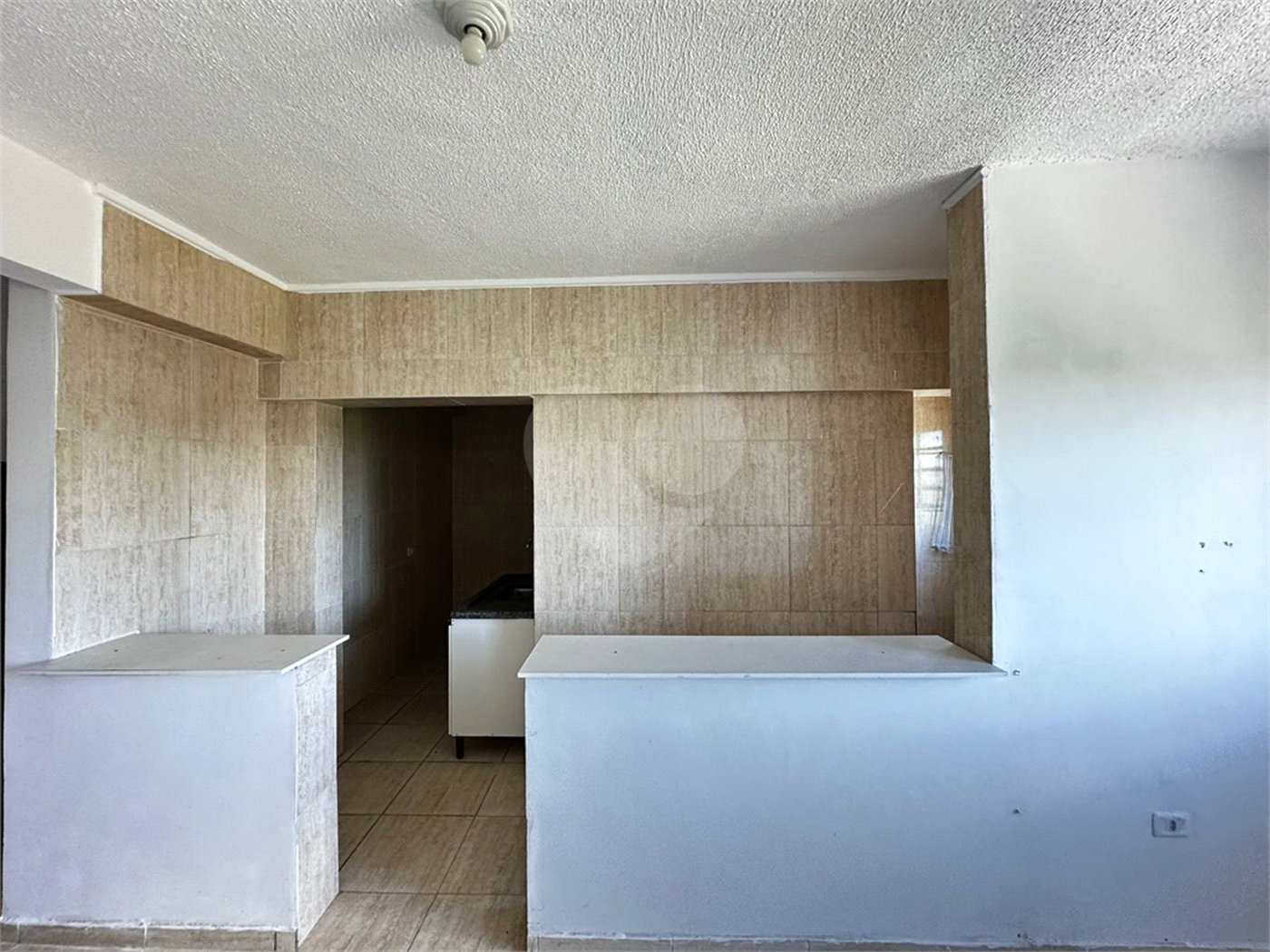 Apartamento para alugar com 3 quartos em Vila Monte Belo, Itaquaquecetuba, SP