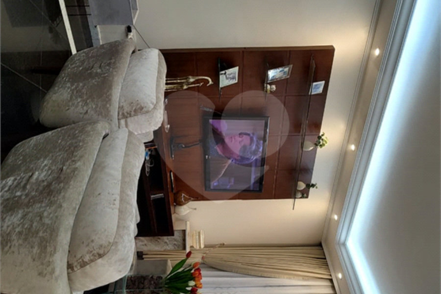 Sobrado à venda com 4 quartos, sendo 1 suíte,  em Vila Maria, São Paulo, SP