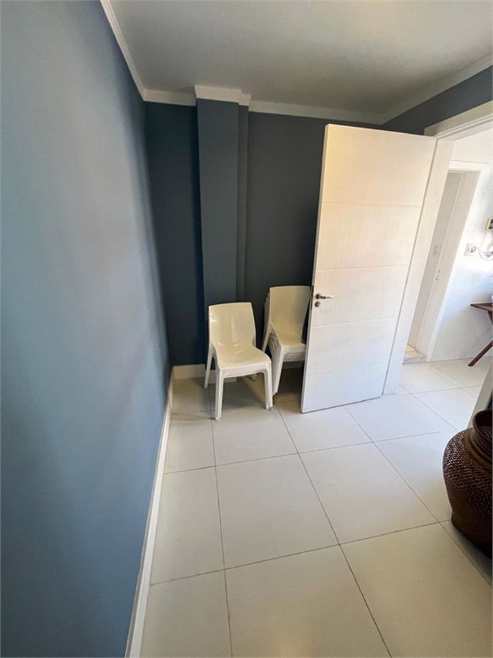 Apartamento Residencial à venda, Gonzaga, Santos - AP0199.