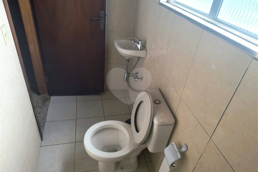 Sobrado à venda com 3 quartos, sendo 1 suíte,  em Vila Palmeiras, São Paulo, SP