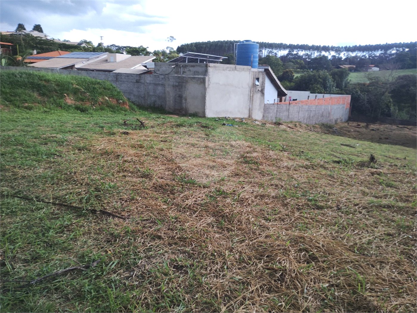 Chácara à venda com 2 quartos em Chácaras Berro D'água, Itu, SP