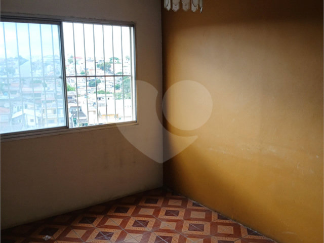 Apartamento à venda com 2 quartos em Jaraguá, São Paulo, SP
