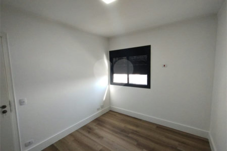Apartamento à venda com 5 quartos, sendo 2 suítes, em Aclimação, São Paulo, SP
