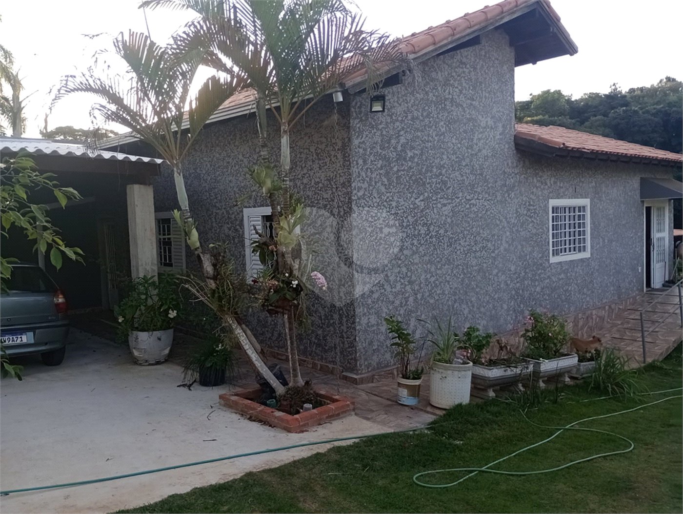Chácara à venda com 5 quartos, sendo 1 suíte, em Jardim Marabá, Itapetininga, SP