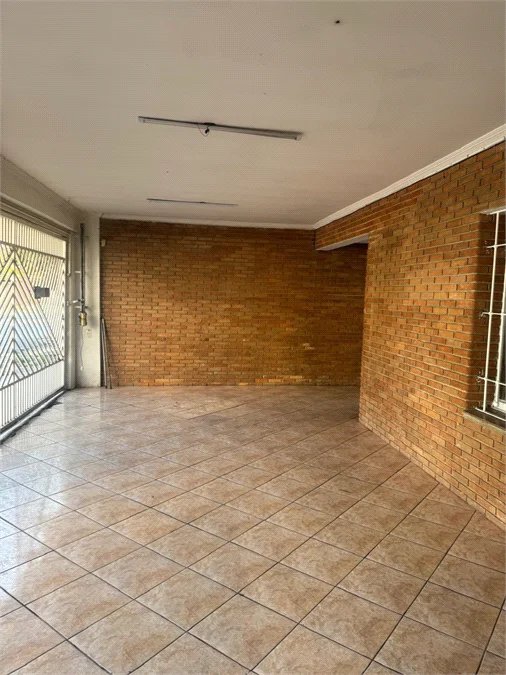 Sobrado à venda com 5 quartos em Bela Vista, Osasco, SP