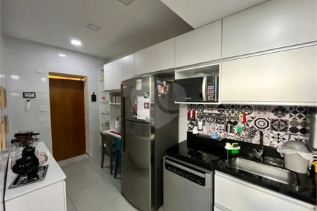 Casa de Vila à venda com 4 quartos, sendo 2 suítes, em Tijuca, Rio de Janeiro, RJ
