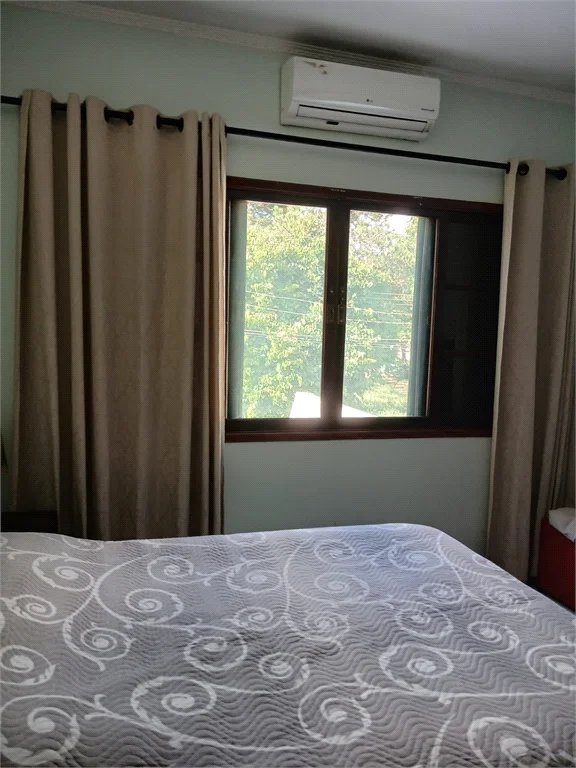 Sobrado à venda com 3 quartos, sendo 1 suíte, em Jardim Humaitá, São Paulo, SP