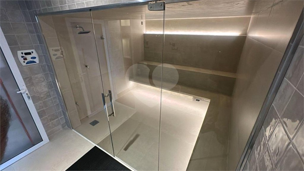 Apartamento à venda com 3 suítes em Vila Romana, São Paulo, SP