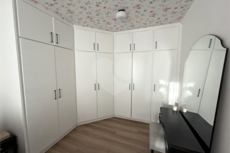 Apartamento à venda com 3 quartos, sendo 1 suíte, em Parque São Domingos, São Paulo, SP