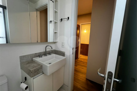 Apartamento à venda com 2 suítes em Indianópolis, São Paulo, SP