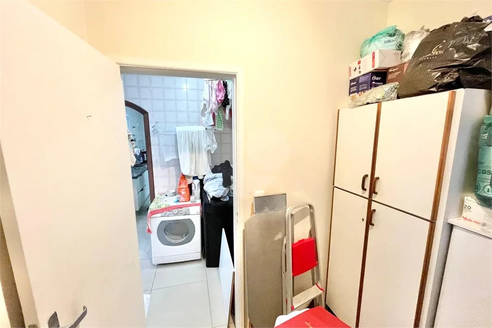 Sobrado à venda com 3 quartos, sendo 1 suíte, em Vila Vitório Mazzei, São Paulo, SP