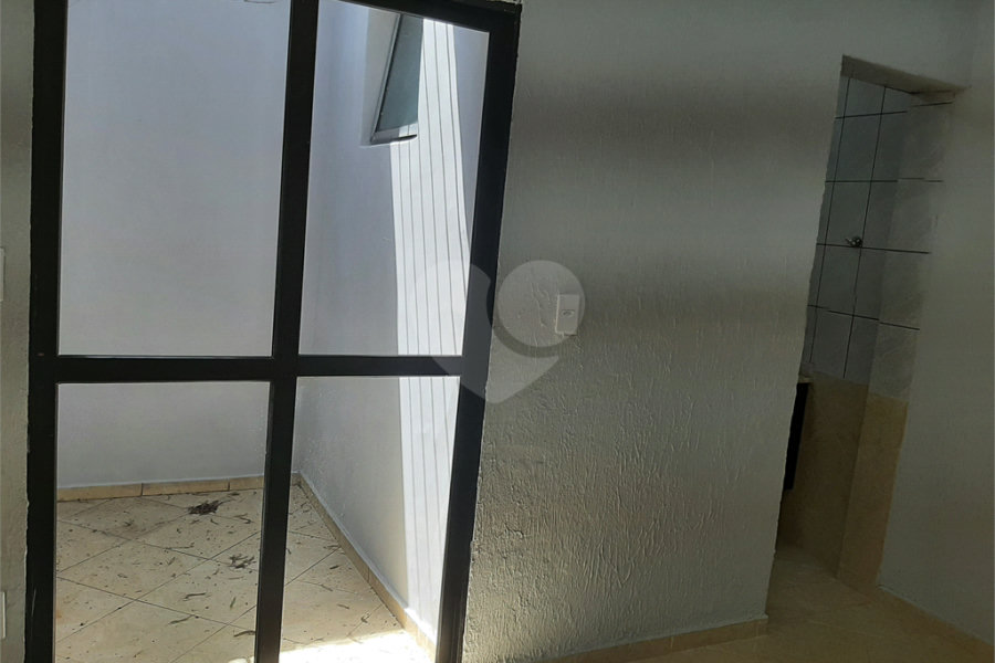Casa Térrea à venda com 3 quartos, sendo 1 suíte, em Vila Isolina Mazzei, São Paulo, SP