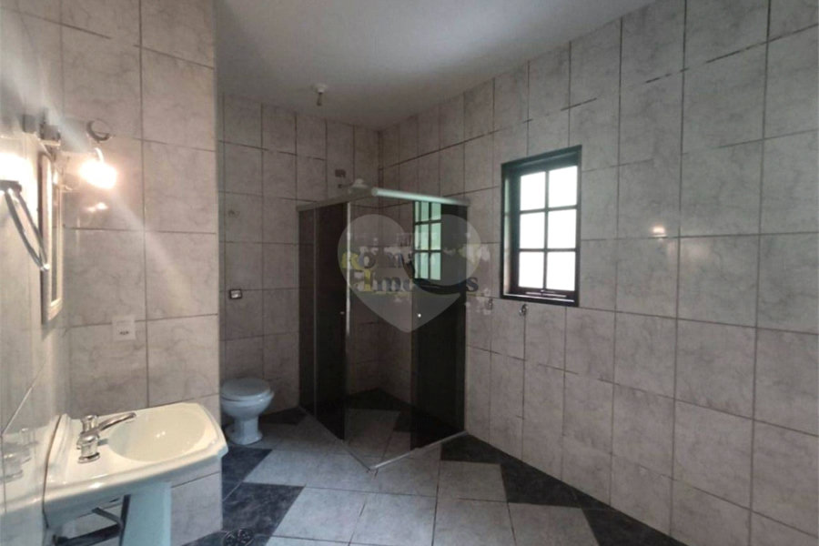 Casa à venda com 3 quartos, sendo 1 suíte, em Serra da Cantareira, Mairiporã, SP