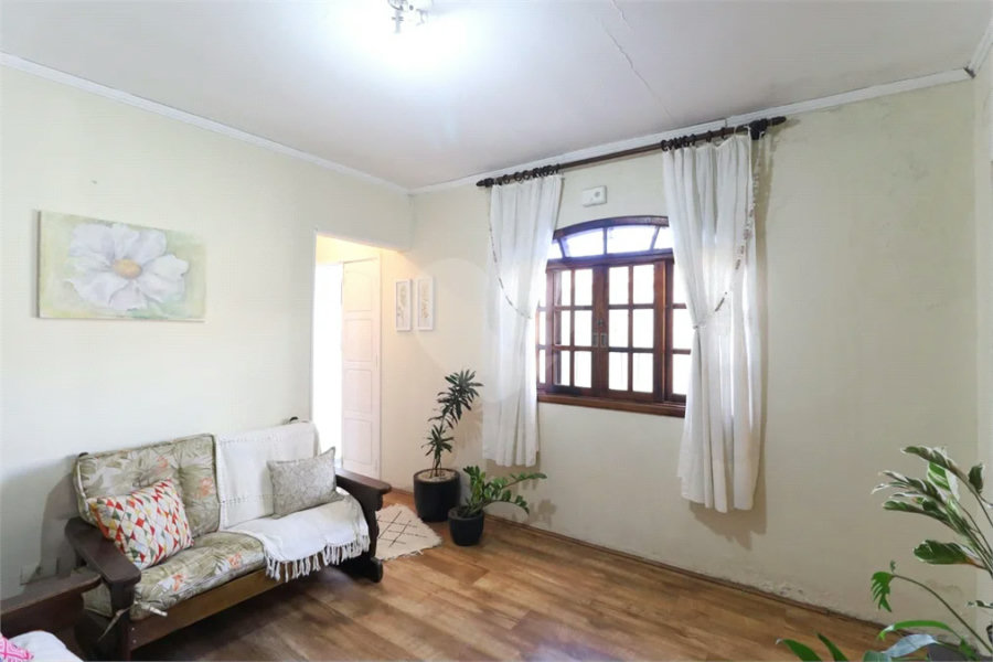 Casa à venda com 3 quartos, sendo 1 suíte,  em Vila Medeiros, São Paulo, SP
