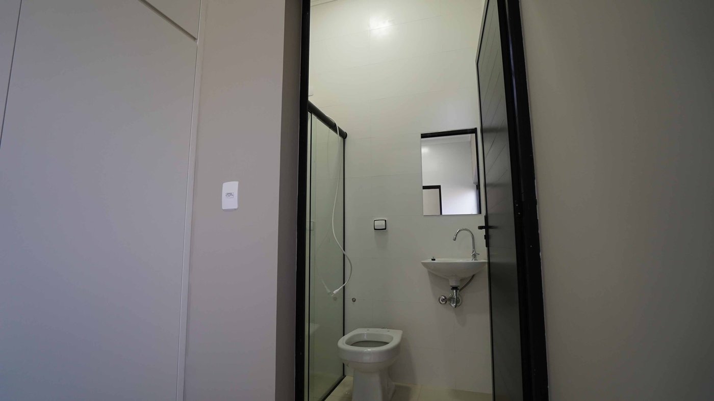 Casa à venda com 4 suítes no condomínio Gramado Park Residencial, Álvares Machado - SP